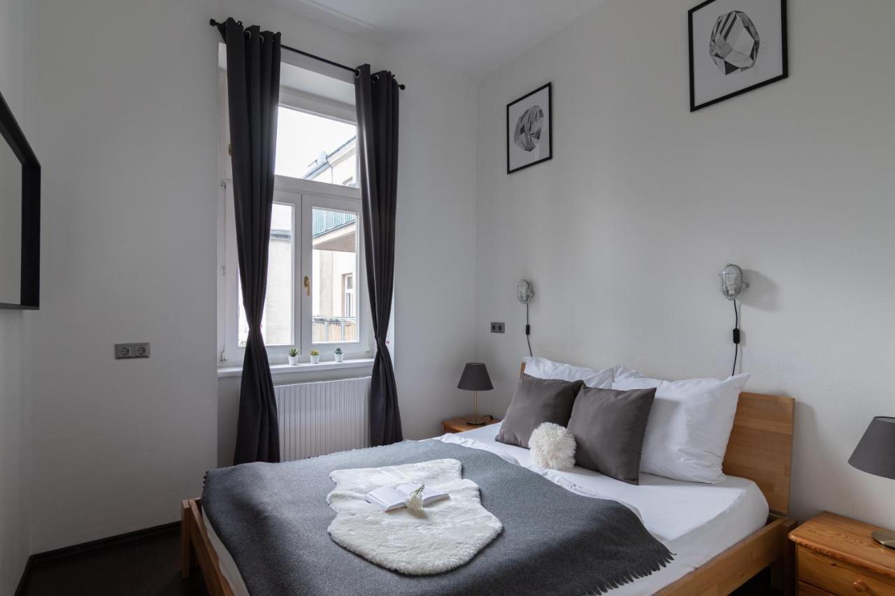 Vienna Central Station Accommodation Esterno foto