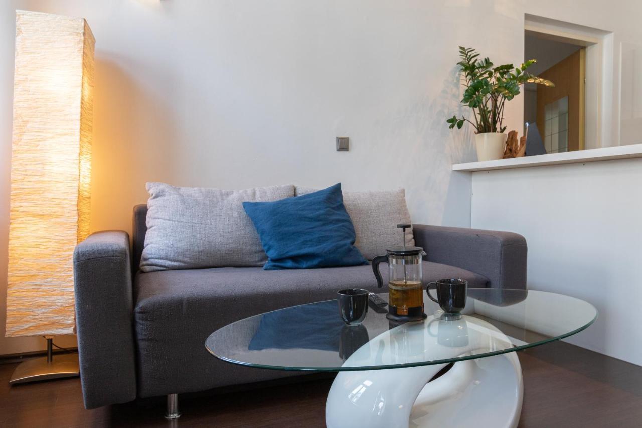 Vienna Central Station Accommodation Esterno foto