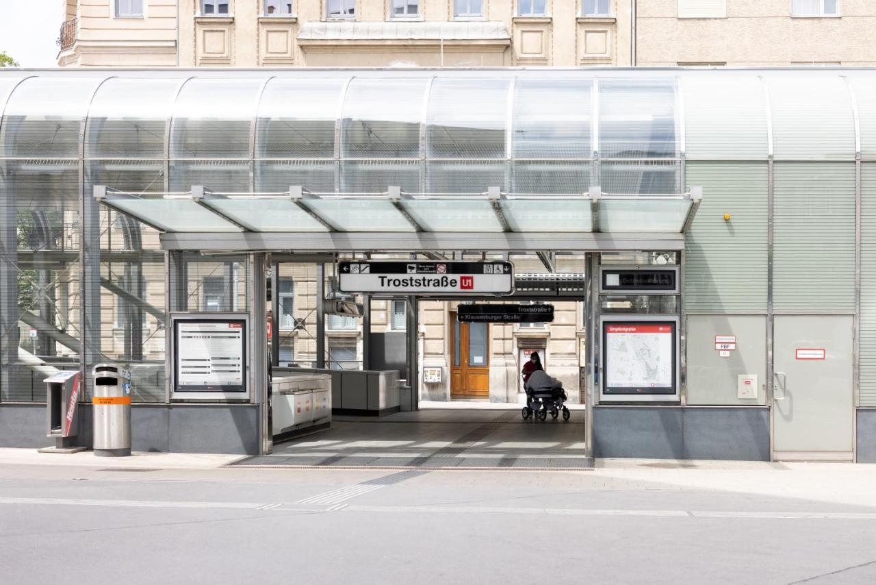Vienna Central Station Accommodation Esterno foto